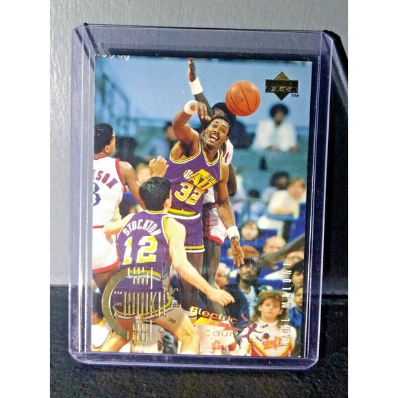 1995-96 Upper Deck Karl Malone #142 Basketball Card - Picture 1 of 2
